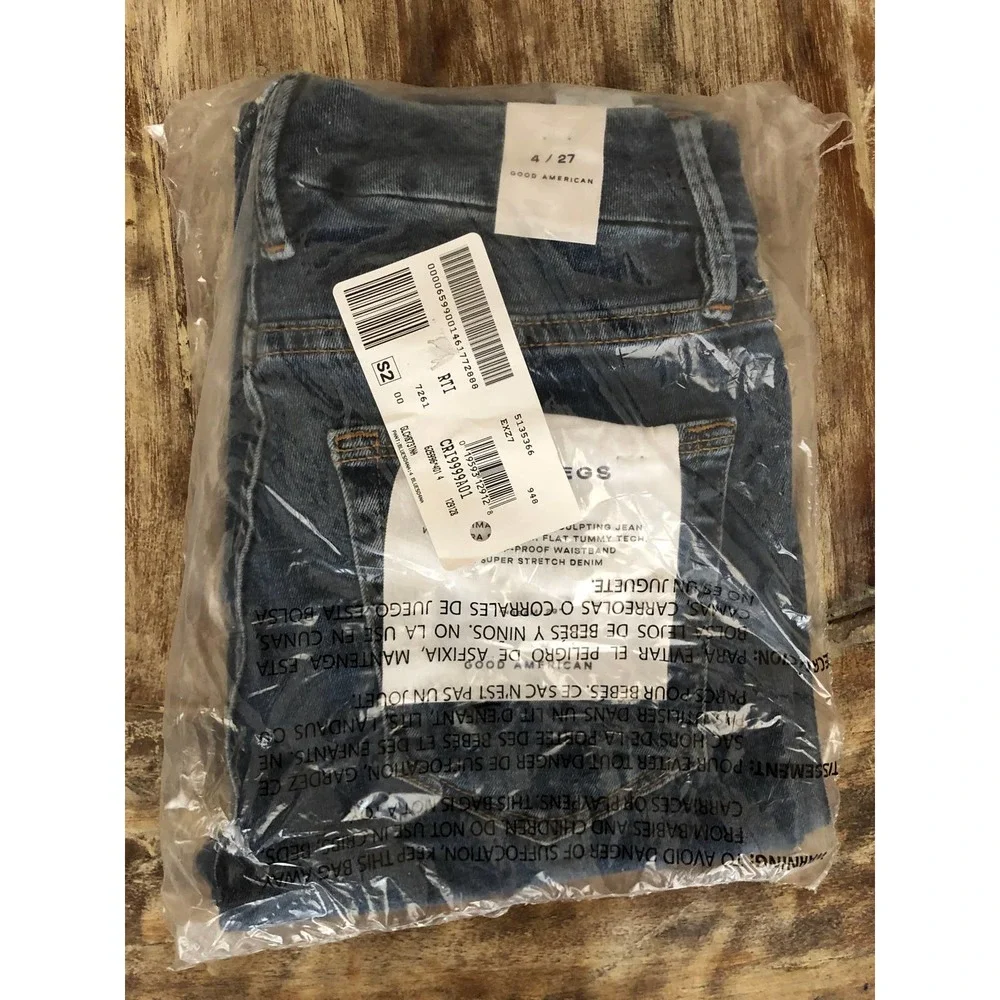 Good American Good Legs Chewed Hem Skinny Jeans  Size 4 NWT_4